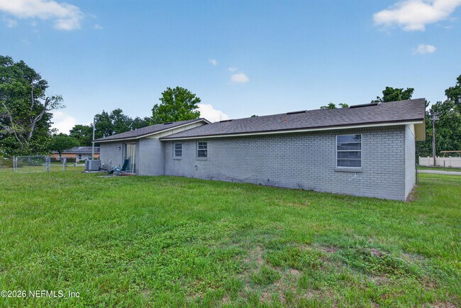 Building Photo - 1143 Tumbleweed Dr