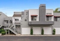 Building Photo - 2bed/1bath w/ 1 car garage in the heart of Mission Viejo