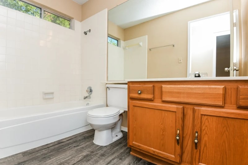 Building Photo - 3801 Waxwing Cir S