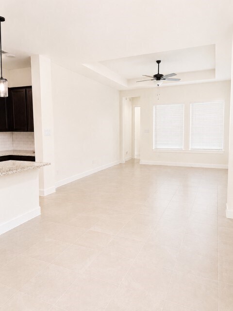 Building Photo - 10602 William Pk Dr