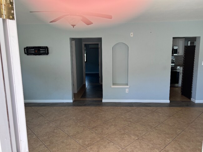 Building Photo - 1748 Bayshore Blvd