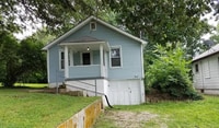 Building Photo - 8912 Ramona Ave