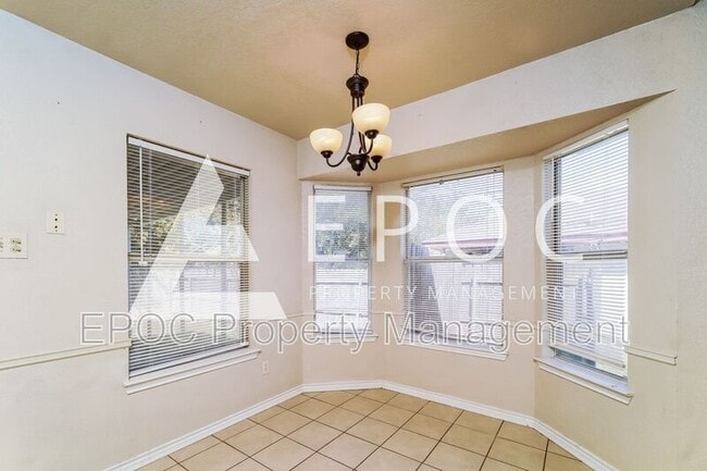 Building Photo - 2507 Lain Dr