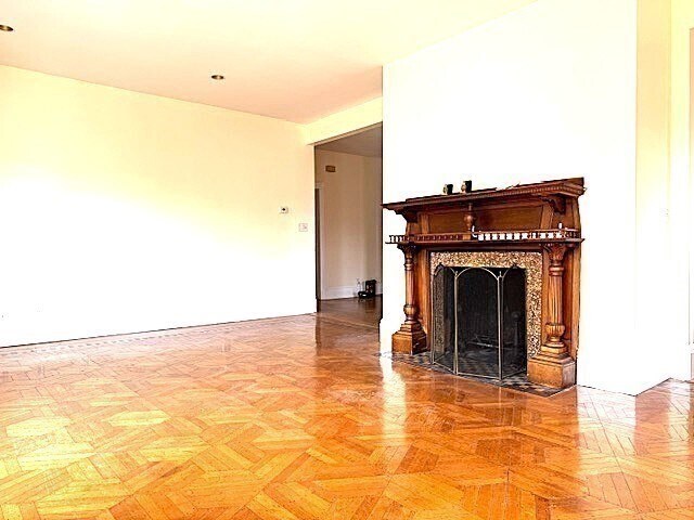 Building Photo - 65 Grampian Way