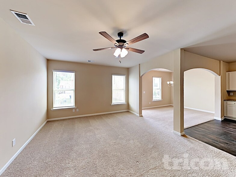 Building Photo - 174 Southwind Cir