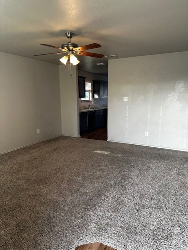 Building Photo - 2433 Stoneham Ct