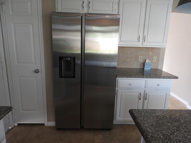 Building Photo - 3015 Cotter Lake Cir