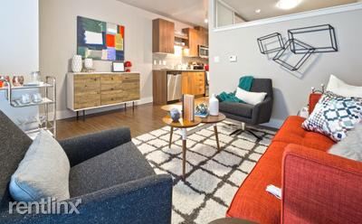 Building Photo - 315 1st Ave N