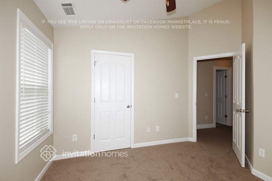 Building Photo - 5215 Cactus Cove Ln
