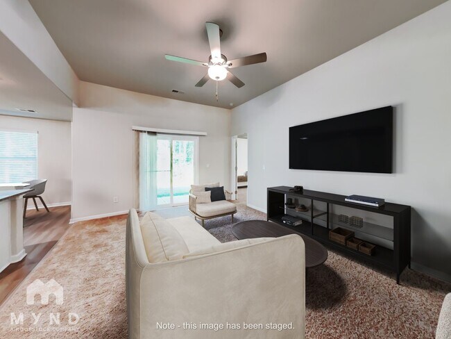 Building Photo - 155 Royal Mdw Dr