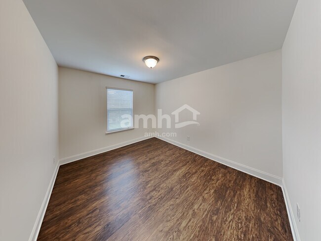 Building Photo - 230 McBee Pl