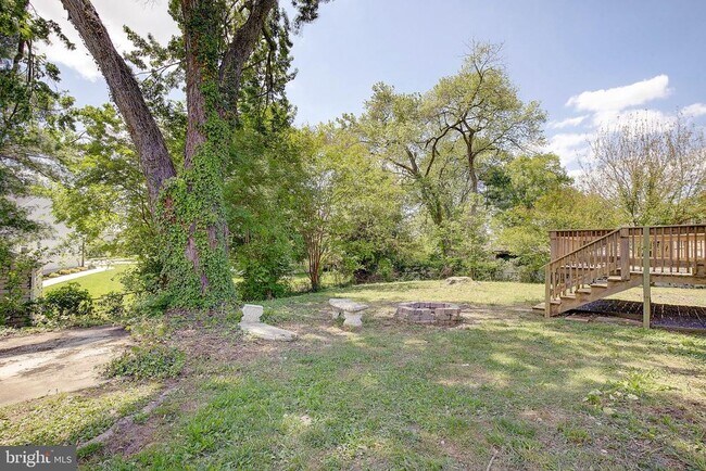 Building Photo - 6417 Kaine Dr