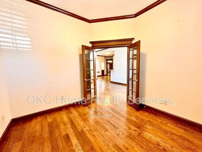 Building Photo - 1216 NW 190th Pl