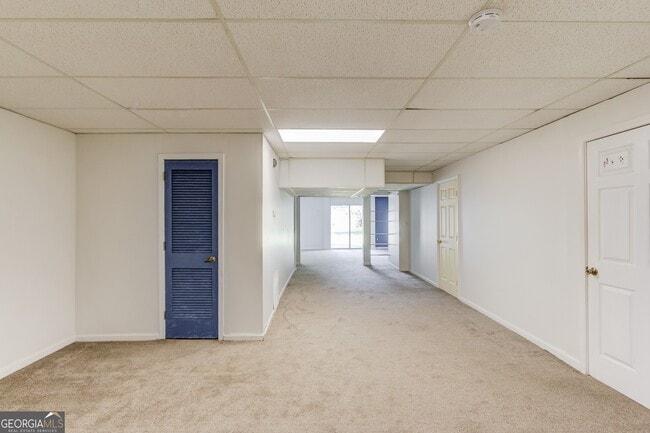 Building Photo - 135 Bruce Ln