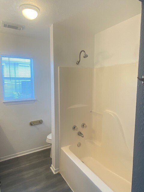 Building Photo - 16712 Fletcher Christian