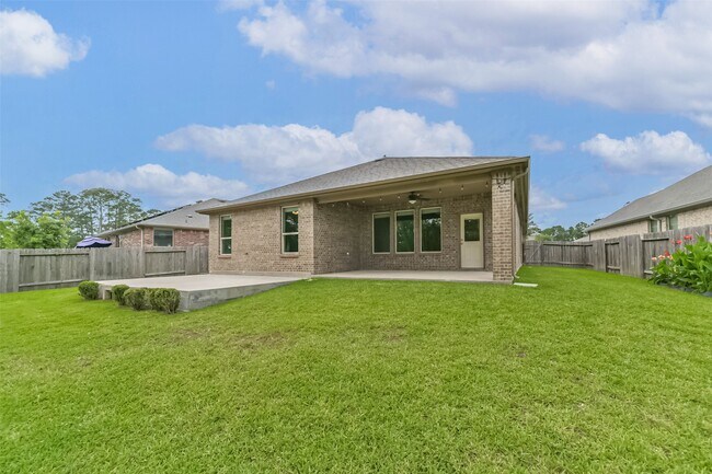 Building Photo - 8810 Vasco da Gama Trace