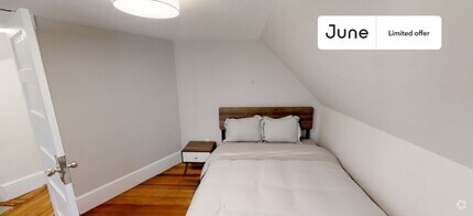 Building Photo - Private bedroom in 5 bed/1 bath Home