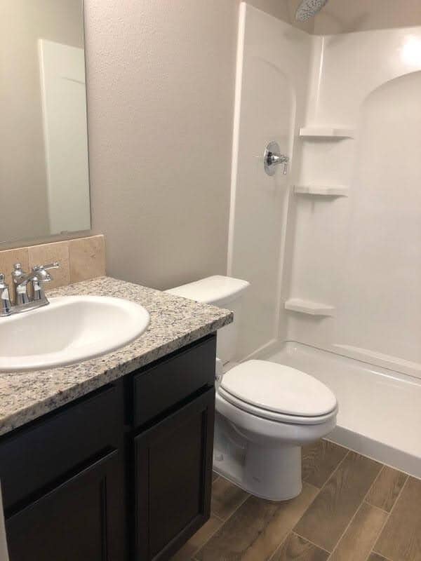 Building Photo - 13809 Paris