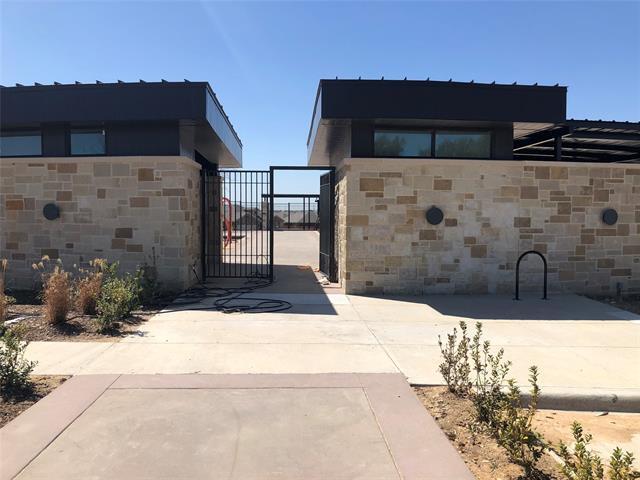 Building Photo - 708 Castlebar Ct