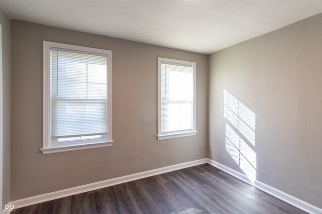 Building Photo - 612 Alexandria Pike