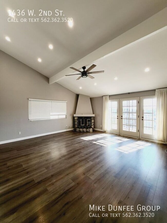 Building Photo - 1436 W 2nd St