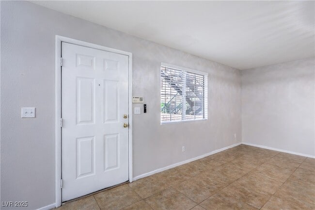 Building Photo - 8410 Eldora Ave