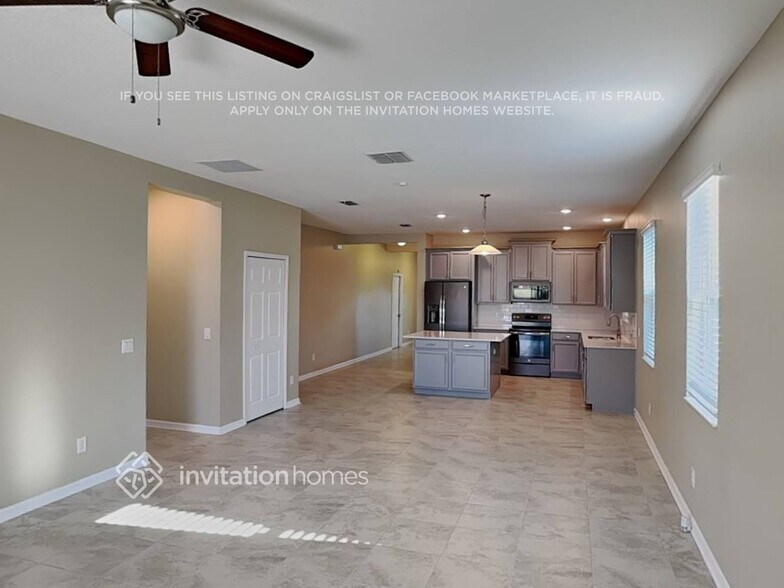 Building Photo - 1792 Chatsworth Cir