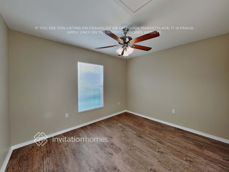 Building Photo - 6885 Heatherbrook Dr