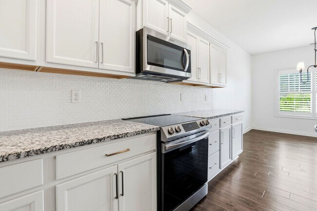 Building Photo - 2035 Prestwick Pl