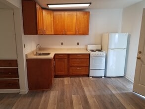 Building Photo - Basin Street Apartments