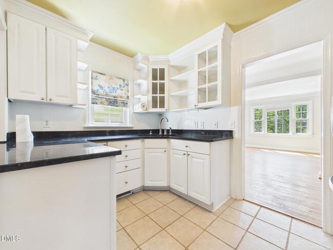 Building Photo - 2912 Oberlin Rd