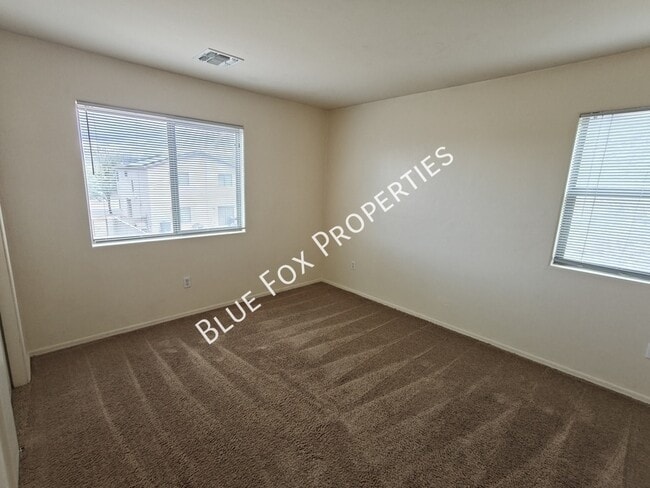 Building Photo - 8262 W Zlacket Dr