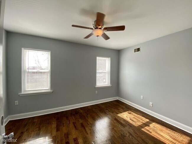 Building Photo - 6 br, 3 bath Apartment - 3033 W Berks St