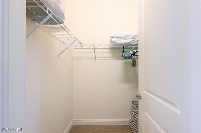 Building Photo - 730 95th Ave N