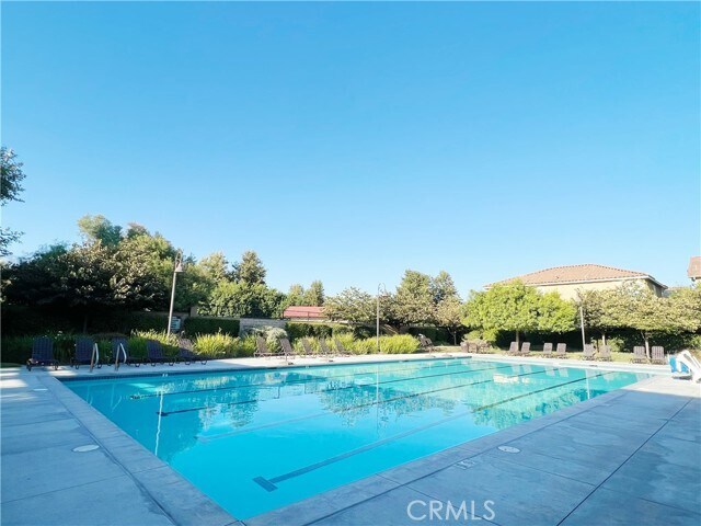 Building Photo - 2841 E Via Terrano