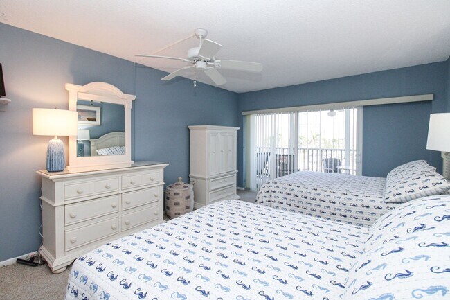 Building Photo - ** OFF-SEASONAL OR 6 MONTHS AND 1 DAY ANNU...