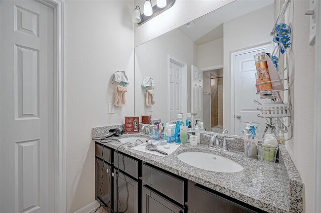 Building Photo - 4527 Cinco Forest Trail