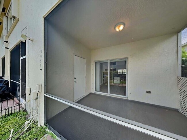 Building Photo - 9951 NW 56th Pl