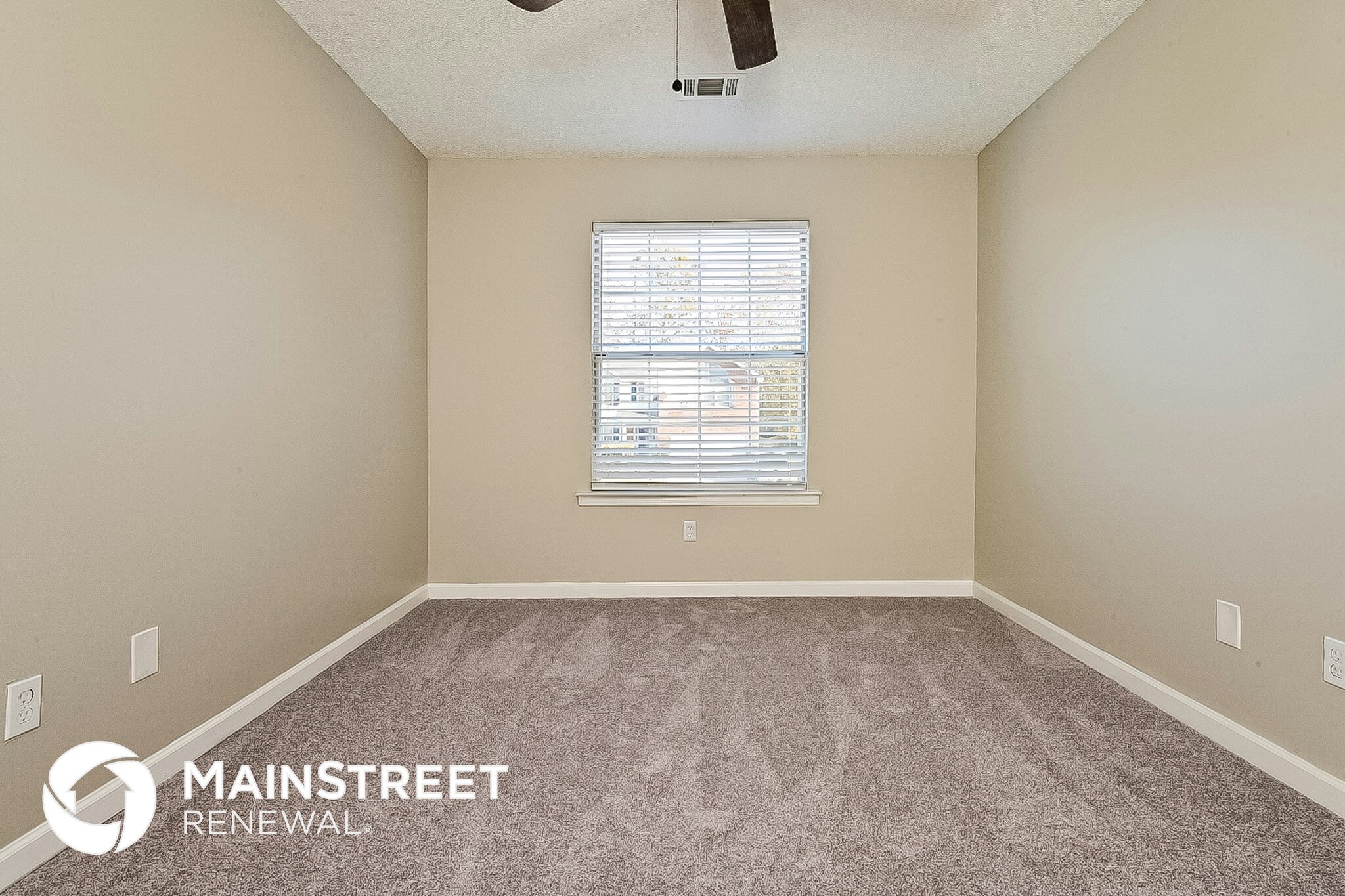 Building Photo - 220 Eagle Way