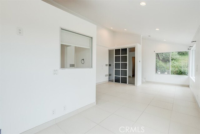 Building Photo - 11354 Sunshine Terrace