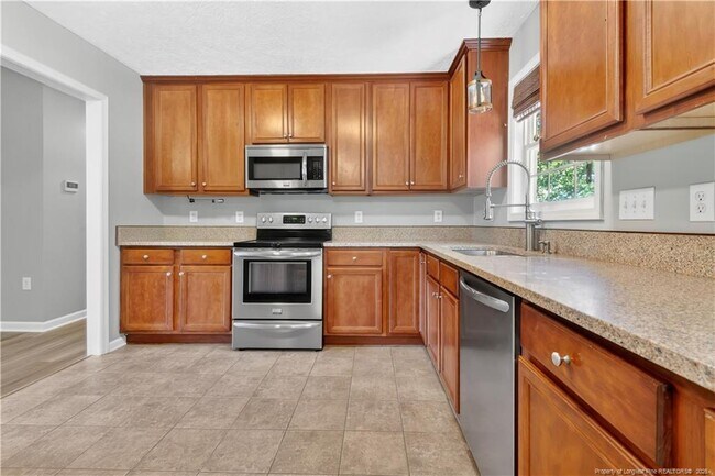 Building Photo - 278 Oakmont Dr