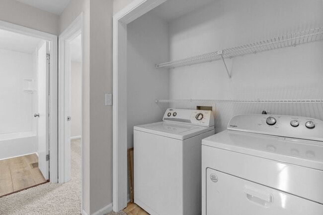 Building Photo - 5516 Amhurst Ct