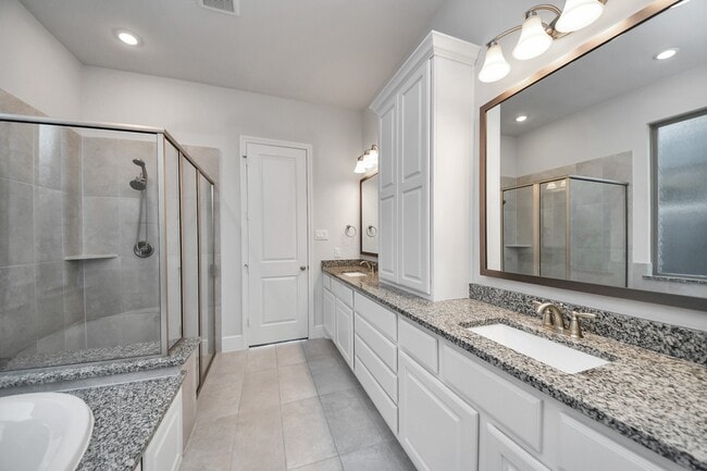 Building Photo - 1714 McCrae Hill Ct