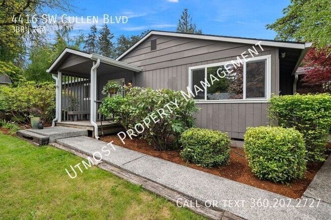 Building Photo - 4416 SW Cullen Blvd