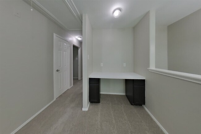 Building Photo - 8515 Bartletts Harbor Ct
