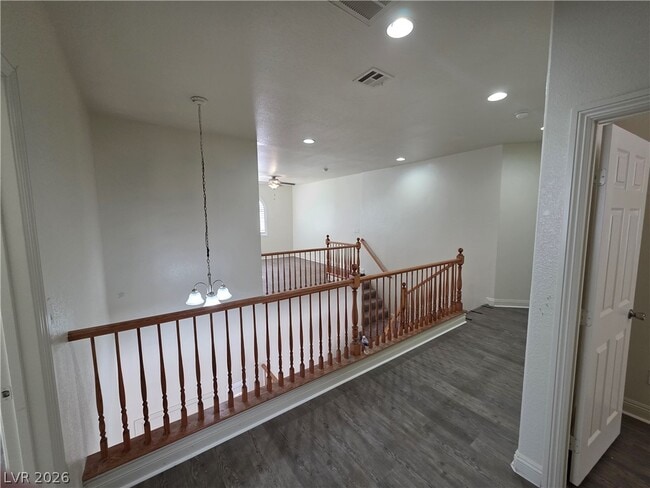 Building Photo - 9622 Staff Ln