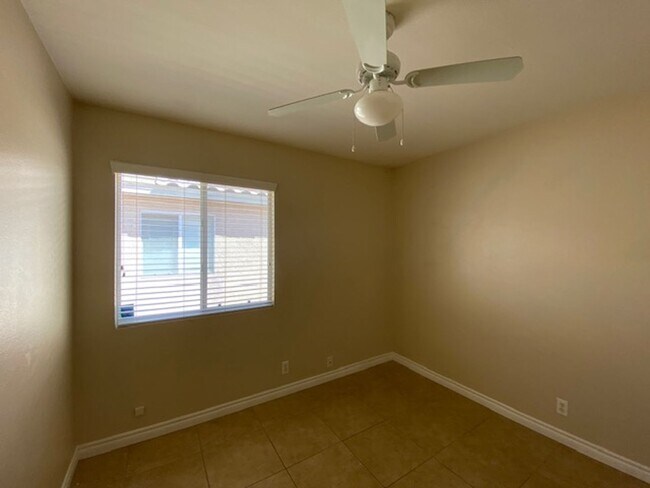 Building Photo - 3736 Smoking Gun Ct