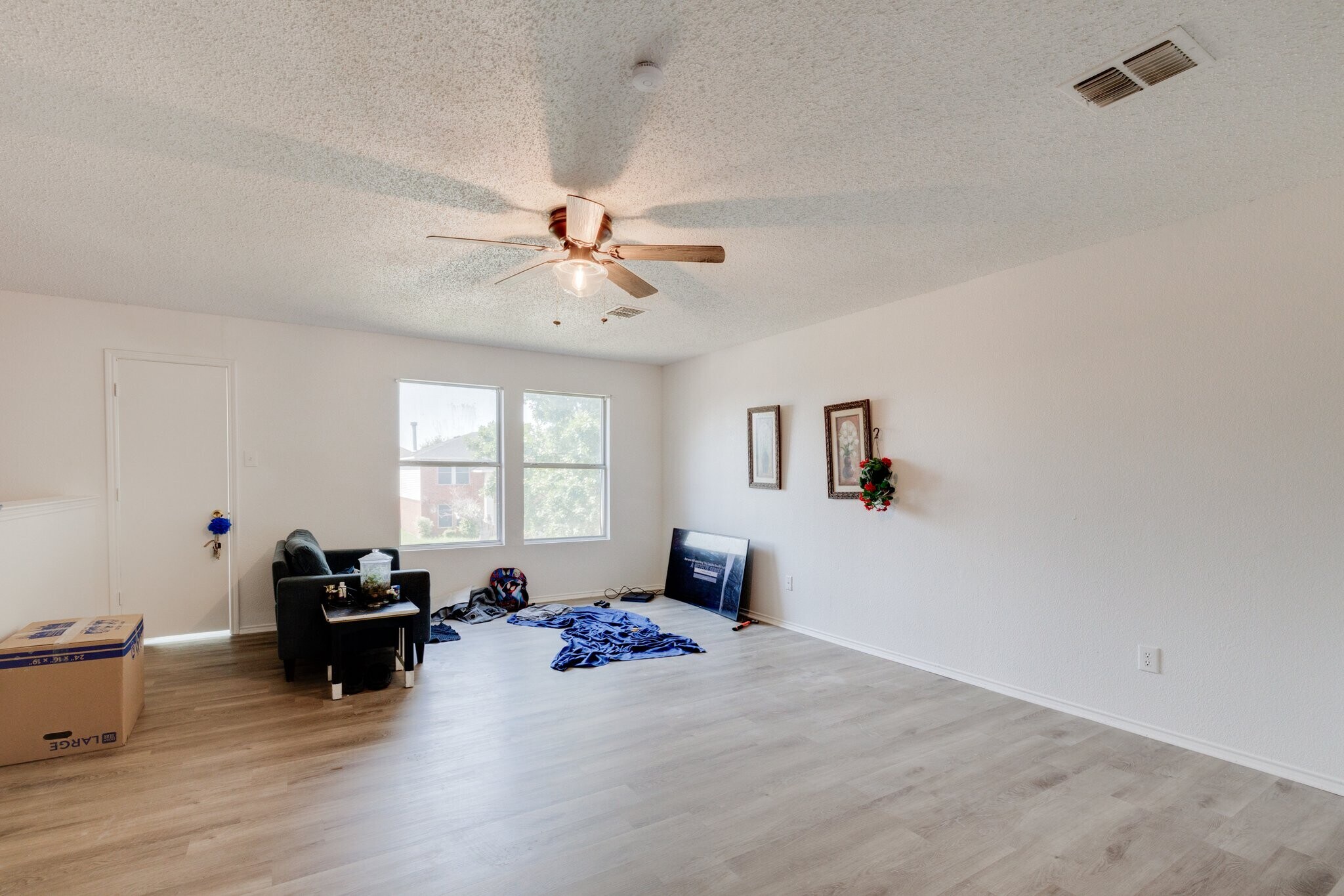 Building Photo - 4260 Meadowknoll Dr