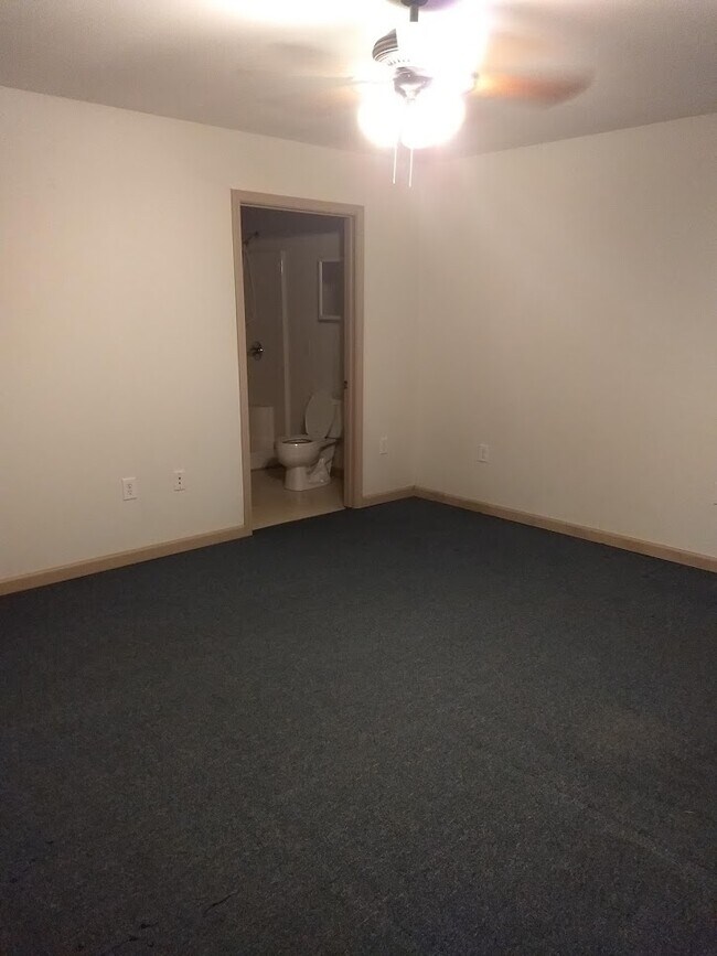 Building Photo - 7 Big Horn Cir