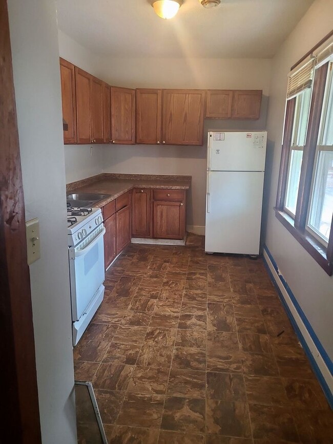 Building Photo - 2900 N Colfax Ave